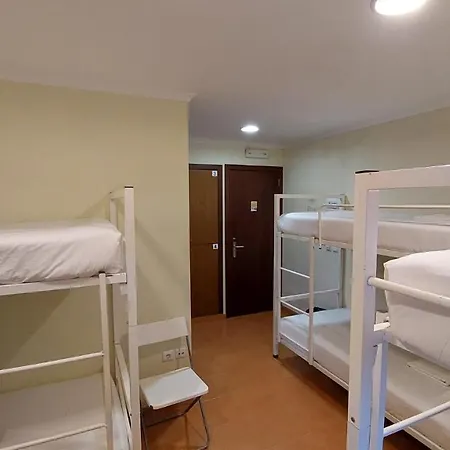 Hi - De Juventude Hostel Alfeizerao