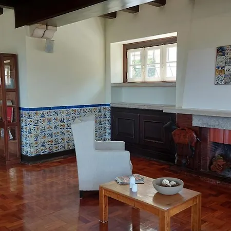 Hi - De Juventude Hostel Alfeizerao