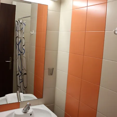 Vandrerhjem Hi - De Juventude