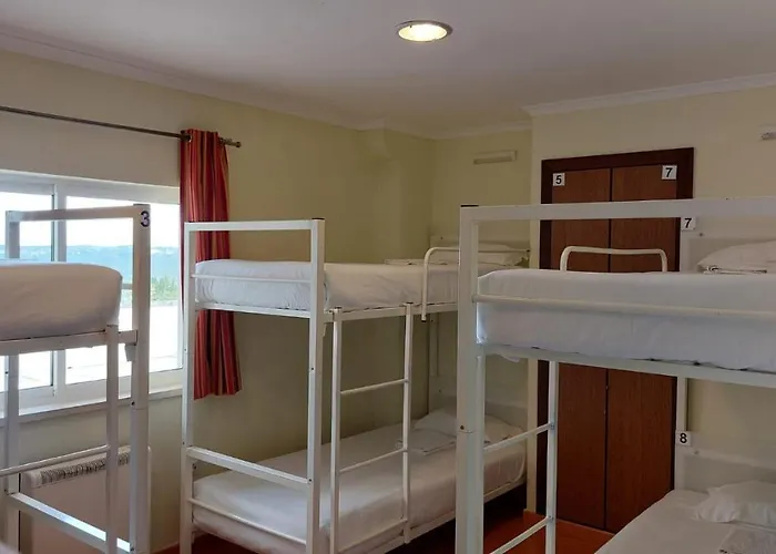 Hi - De Juventude Hostel *