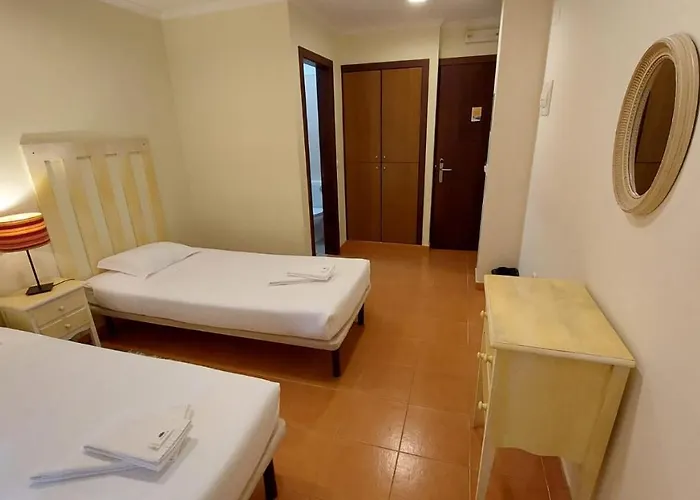 Hi - De Juventude Hostel *