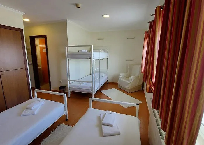 Hostel Hi - De Juventude Alfeizerao